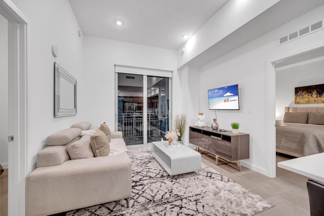 Modern Unit In The Heart Of Downtown Miami With Free Parking Leilighet Eksteriør bilde