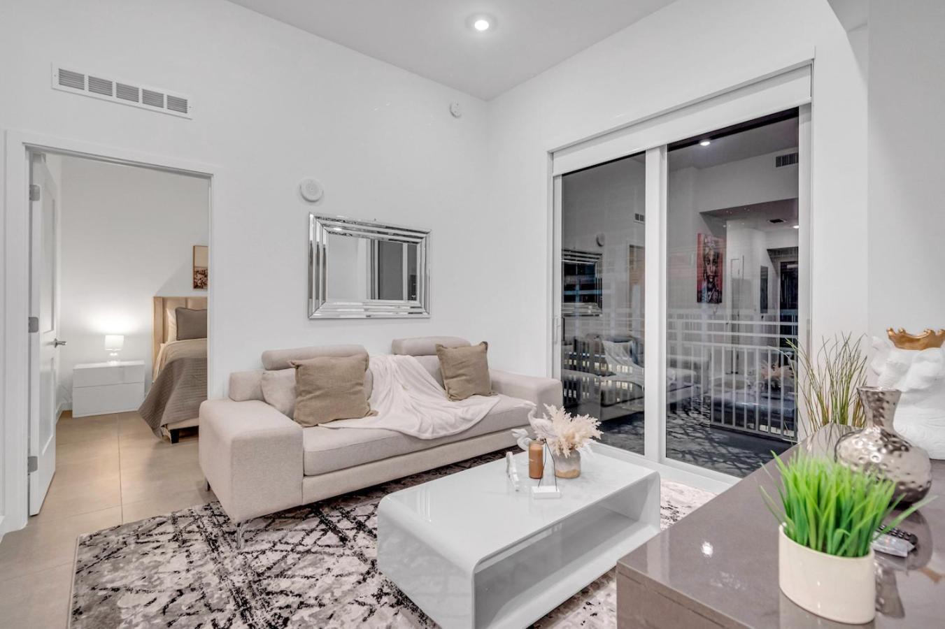 Modern Unit In The Heart Of Downtown Miami With Free Parking Leilighet Eksteriør bilde