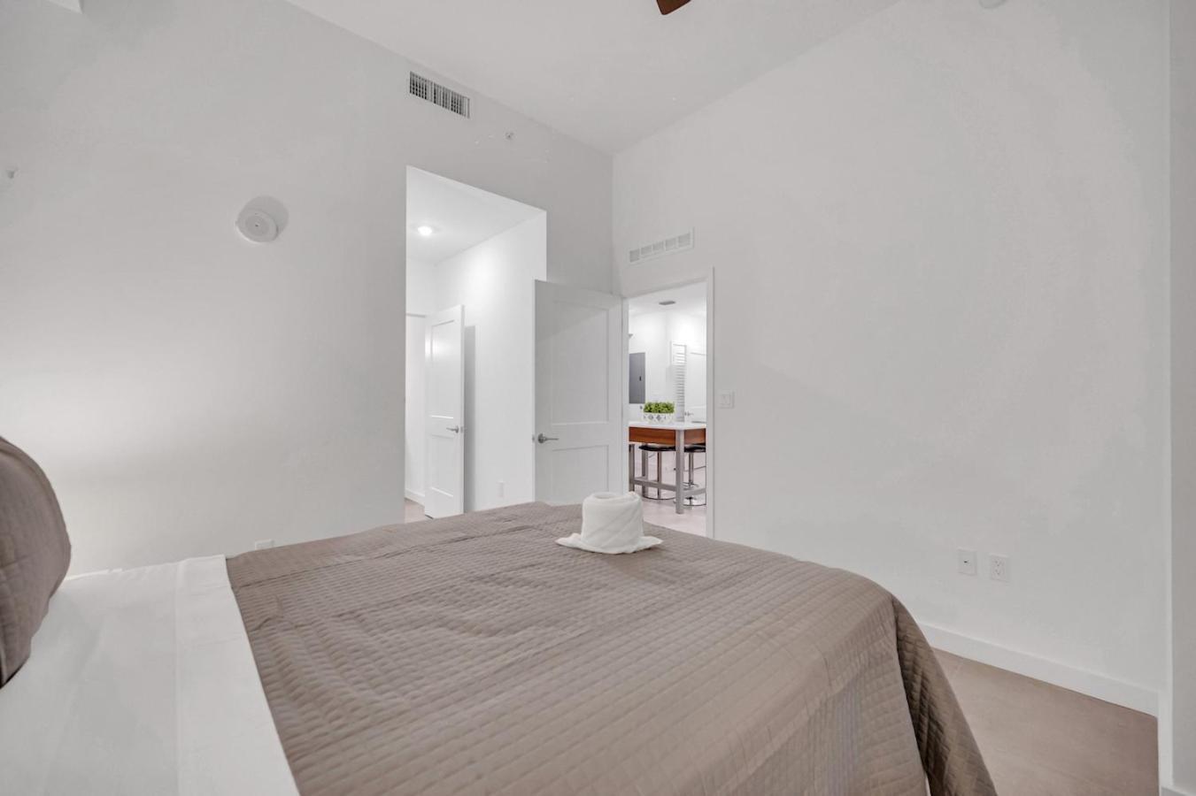 Modern Unit In The Heart Of Downtown Miami With Free Parking Leilighet Eksteriør bilde
