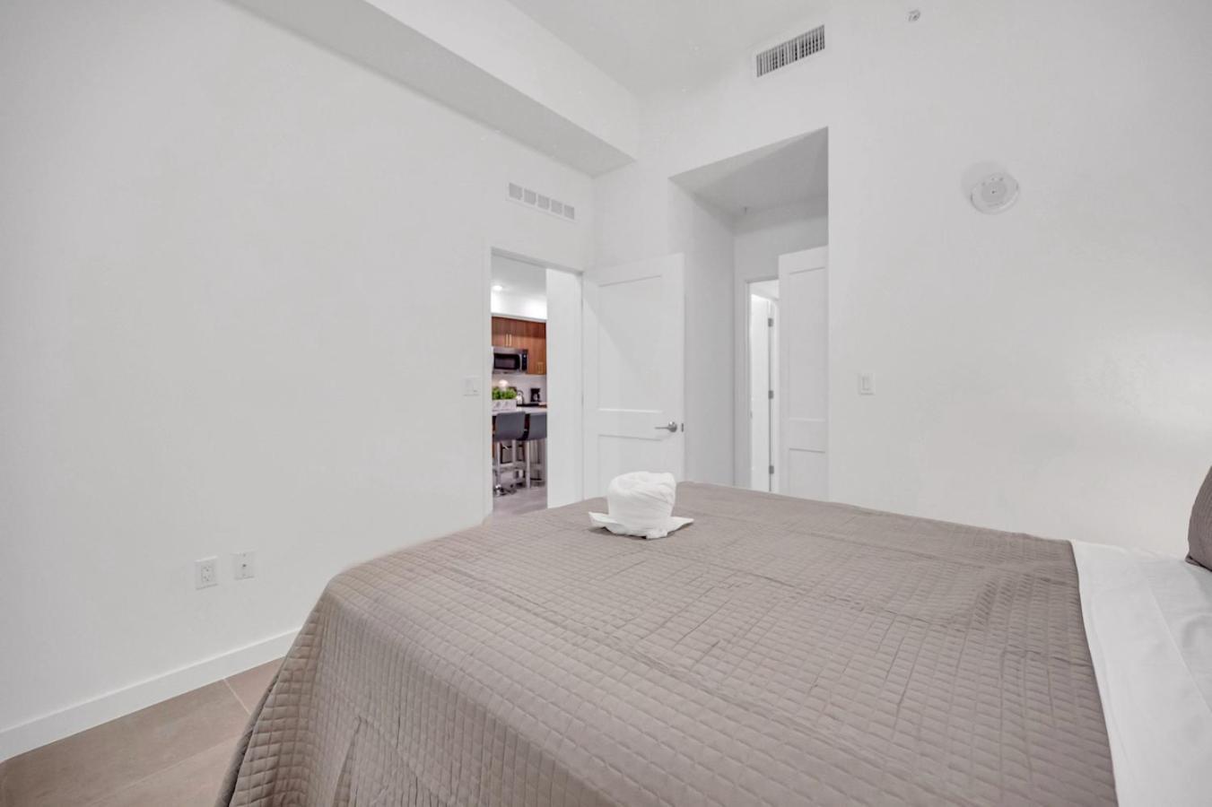 Modern Unit In The Heart Of Downtown Miami With Free Parking Leilighet Eksteriør bilde